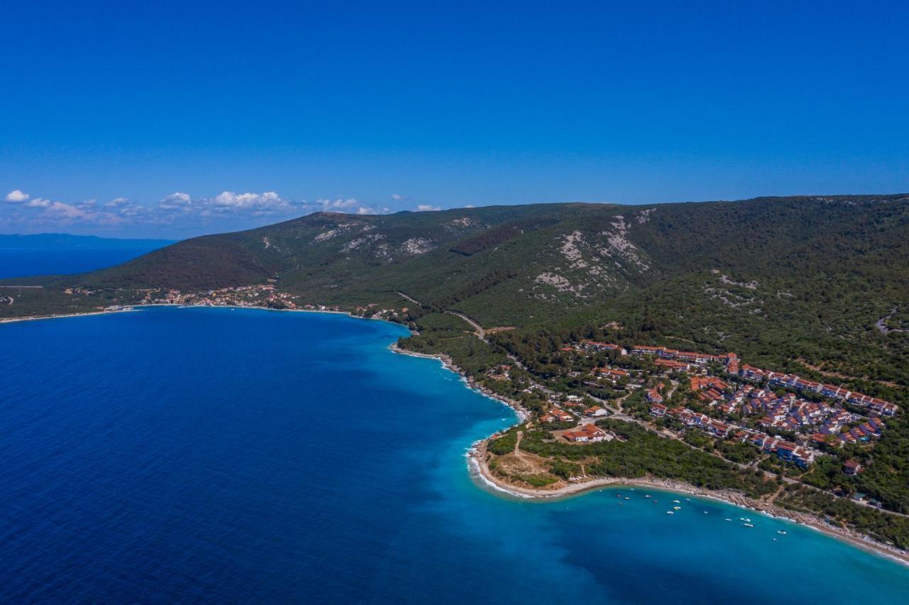 Apartments Forever Miholascica Екстер'єр фото