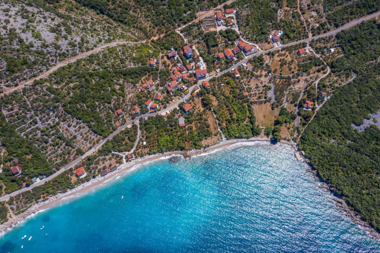 Apartments Forever Miholascica Екстер'єр фото