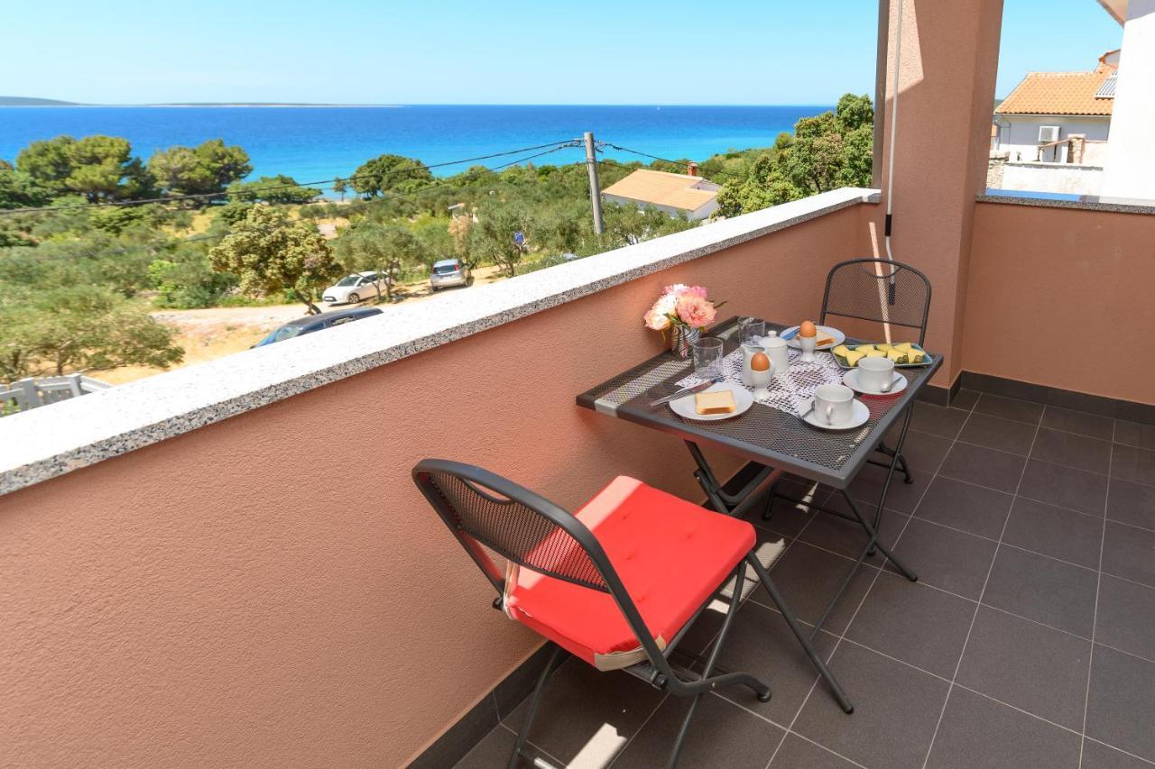 Apartments Forever Miholascica Екстер'єр фото